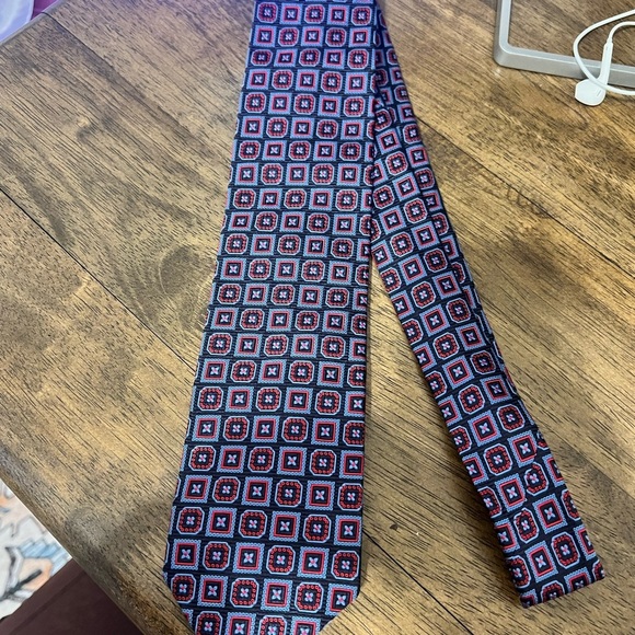 Stylish Geometric Patterned Tie - Picture 1 of 4